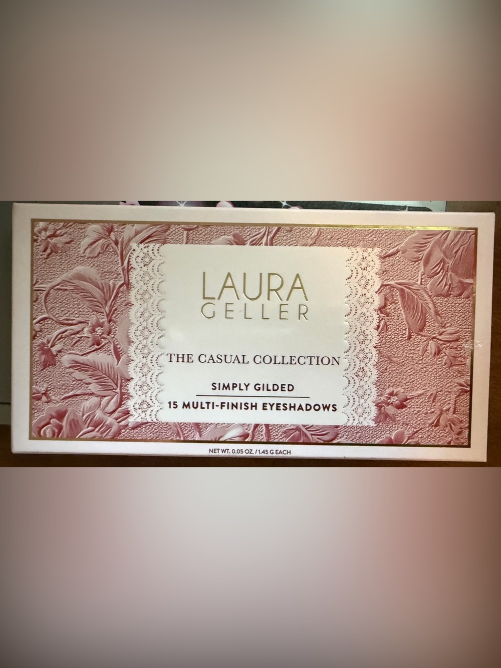 Laura Geller The Casual Collection 15 Multi-Finish Eyeshadows